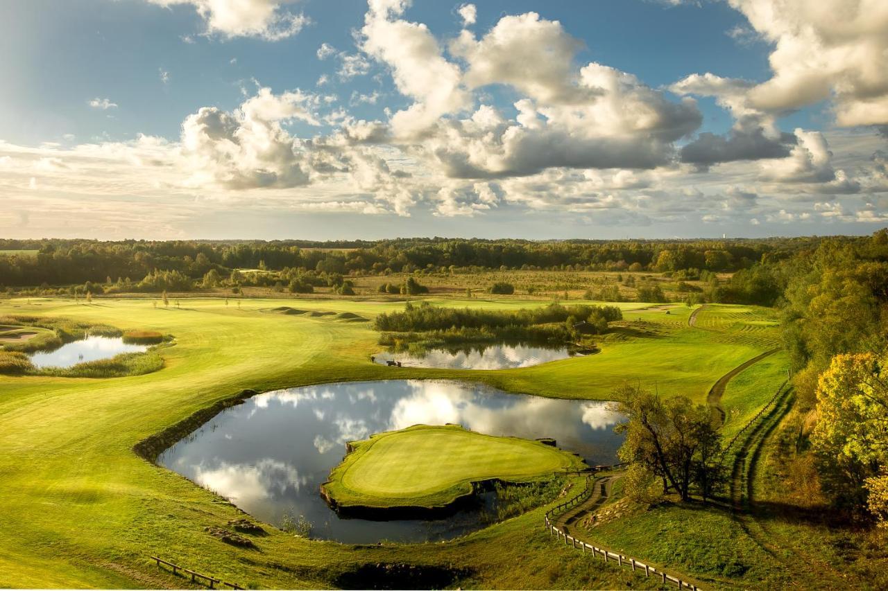 National Golf Resort Klaipeda Bagian luar foto